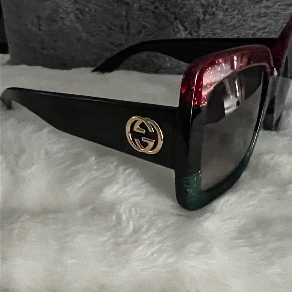 Gucci Black and Red Gradient Sunglasses